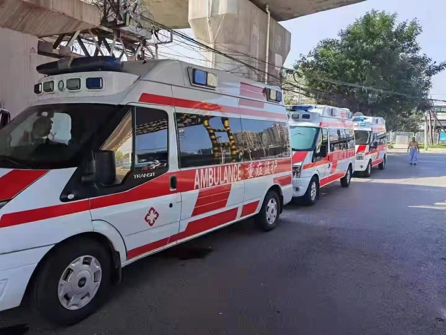 东明县救护车出租
